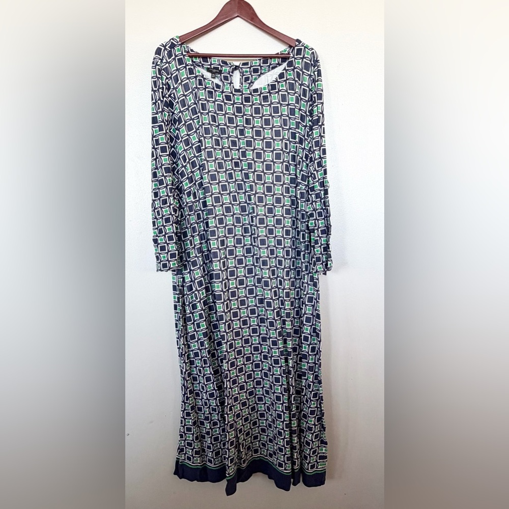 Talbots Plus 20W Navy Green Geo Jersey Shift Dress
